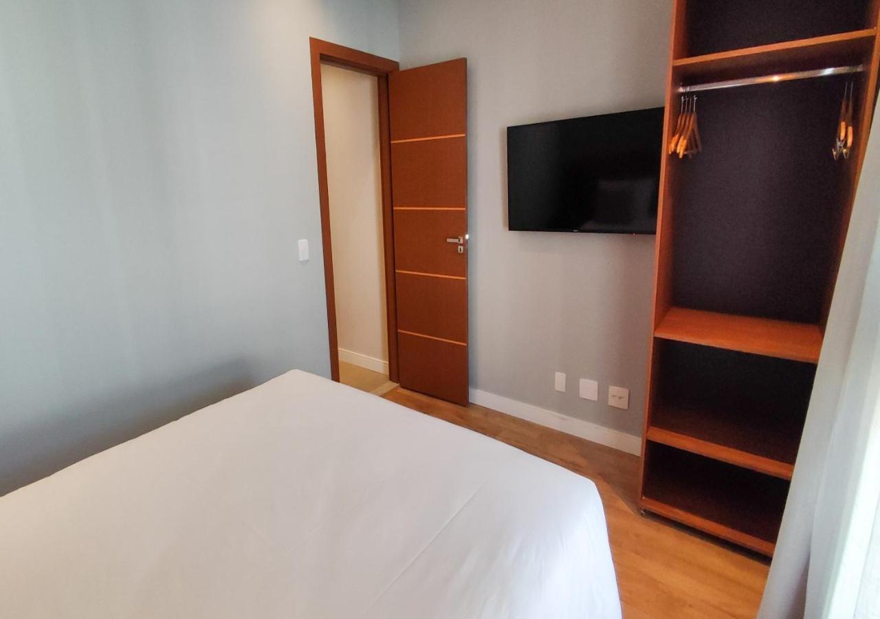 Kastel Petropolis Hotel Bagian luar foto